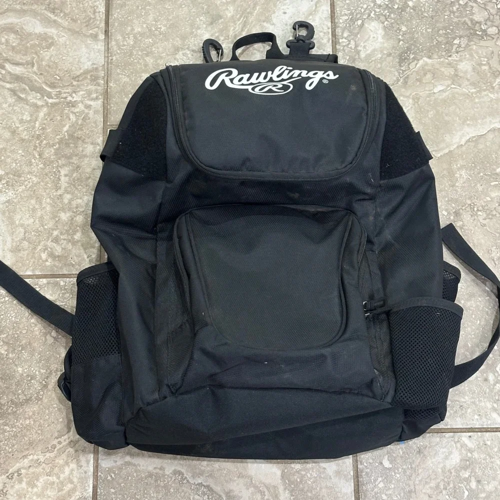 Rawlings Baseball Softball Equipment Backpack Black Dugout Bag with Fence Hooks